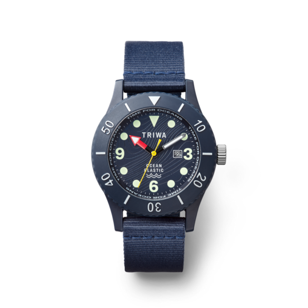 Triwa Ocean plastic Sub Deep blue