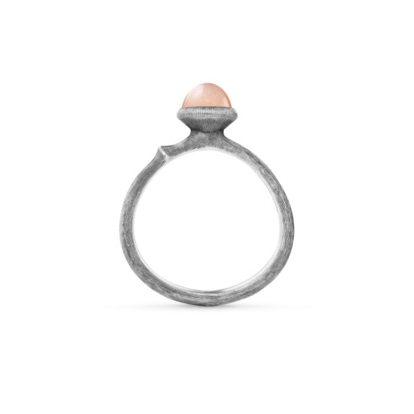 Ring Lotus size 0 - Tiny oxidized Sterling silver with blush moonstone - Bild 2