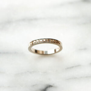 TEG med briljanter i coffee